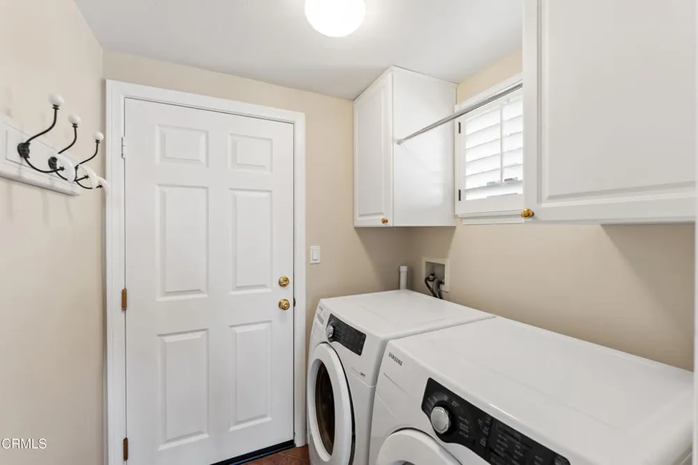 1022 Corte Augusta Camarillo, CA 93010