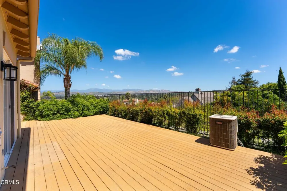 1022 Corte Augusta Camarillo, CA 93010
