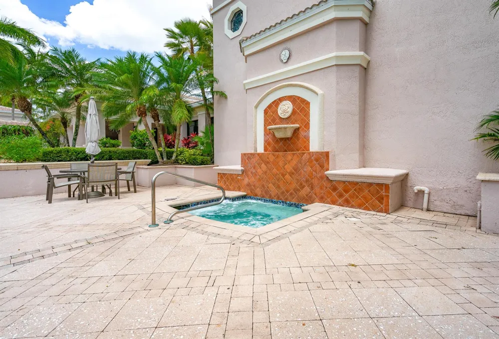 3023 Alcazar Place #106 Palm Beach Gardens, FL 33410