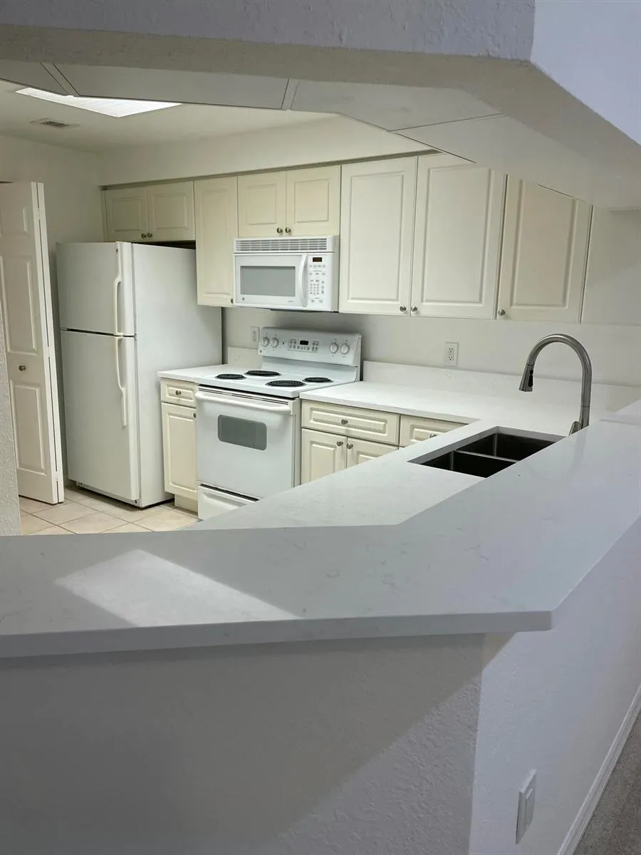 3023 Alcazar Place #106 Palm Beach Gardens, FL 33410