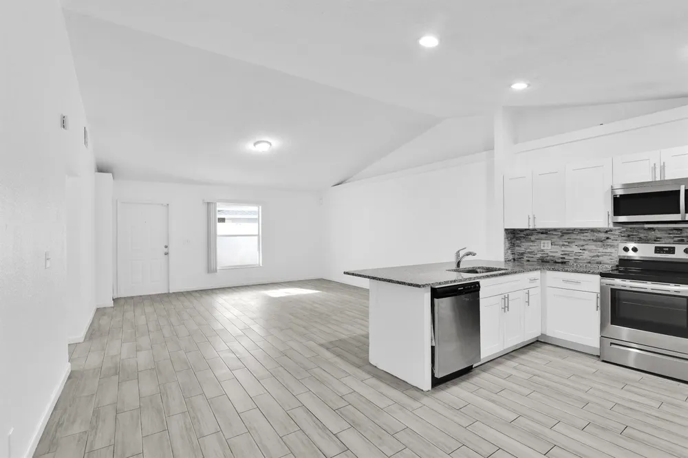 13978 Folkestone Circle Wellington, FL 33414