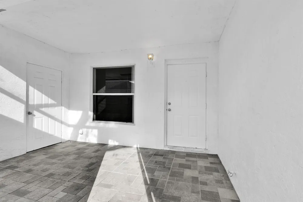 13978 Folkestone Circle Wellington, FL 33414