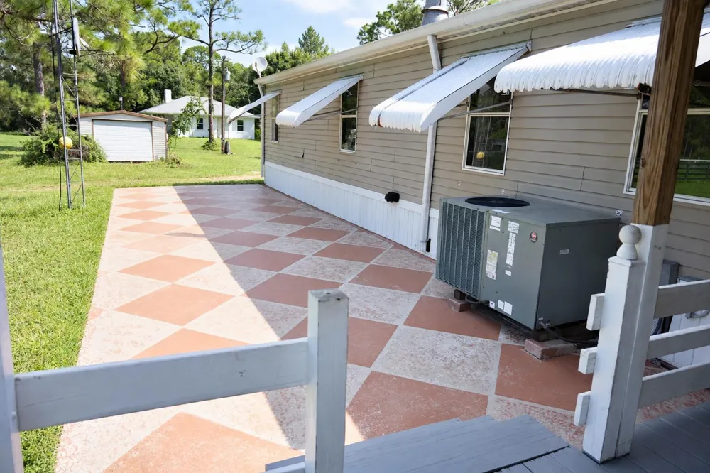 12851 NE 26th Avenue Okeechobee, FL 34972