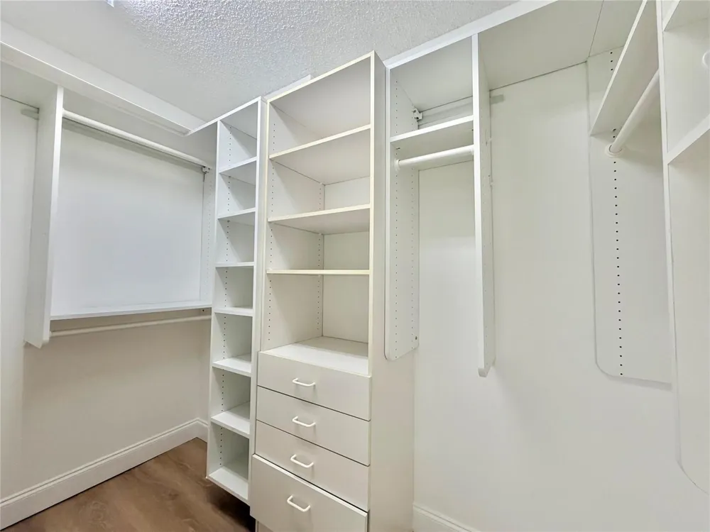9587 WELDON CIRCLE #B204 Tamarac, FL 33321