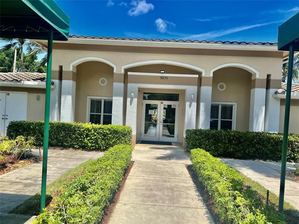 9587 WELDON CIRCLE #B204 Tamarac, FL 33321