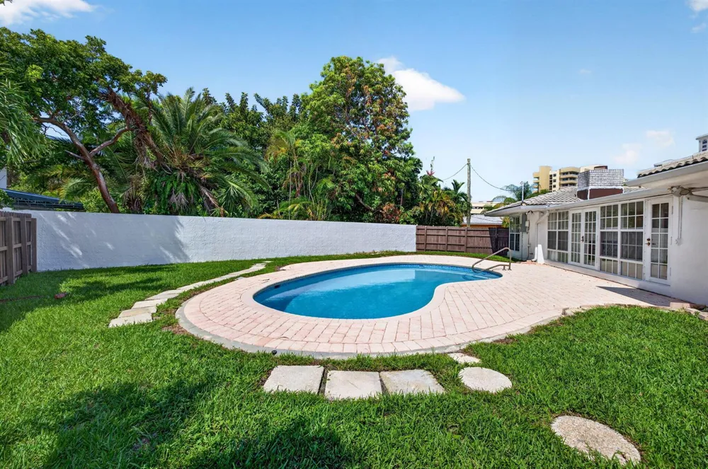 1345 E Terra Mar Drive Pompano Beach, FL 33062