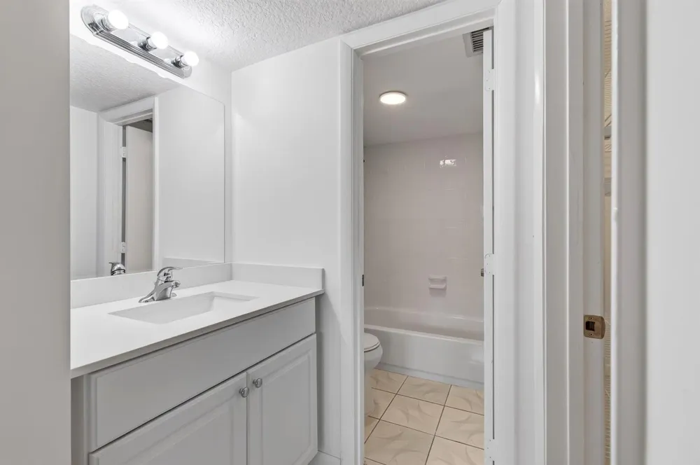 2720 Forest Hills Boulevard #102 Coral Springs, FL 33065