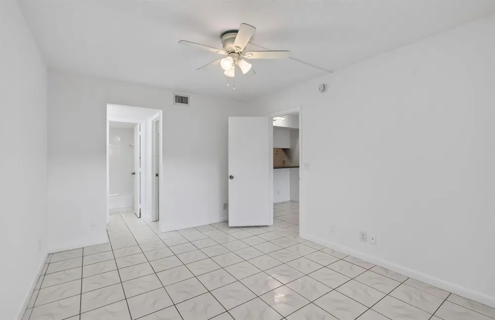 2720 Forest Hills Boulevard #102 Coral Springs, FL 33065
