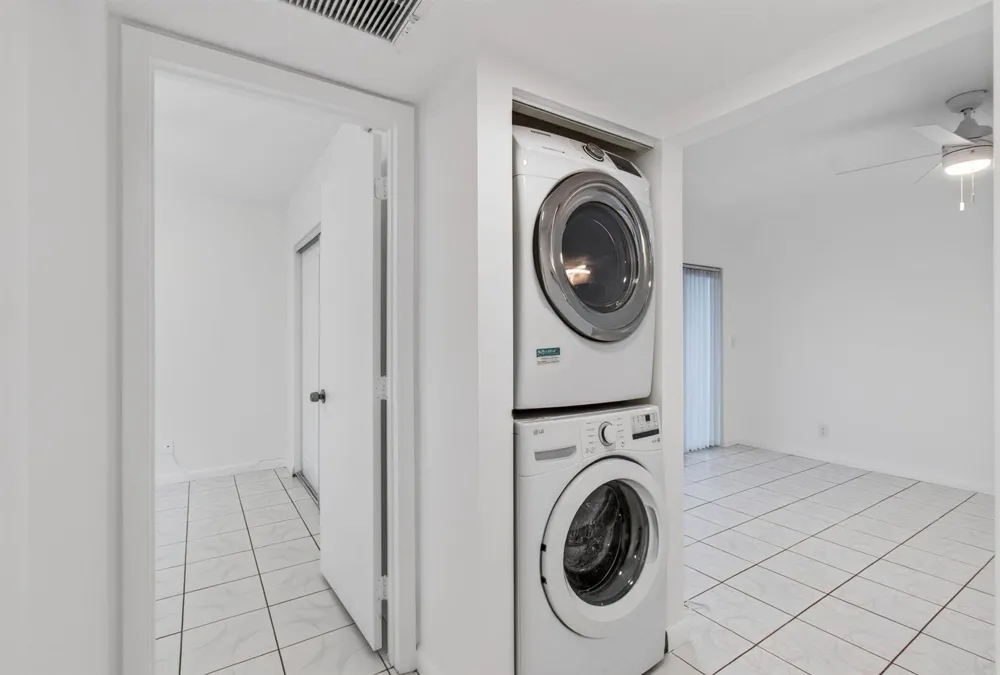 2720 Forest Hills Boulevard #102 Coral Springs, FL 33065