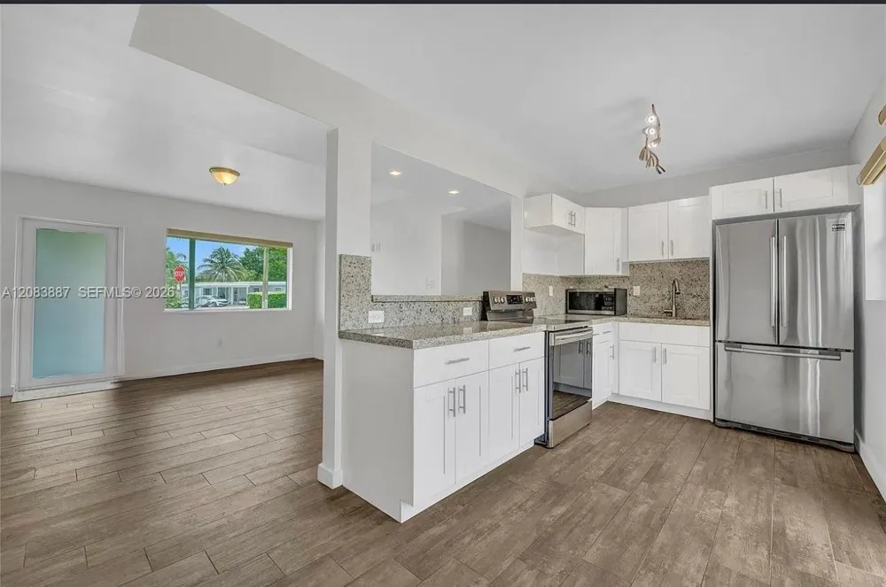 11250 SW 46th St Miami, FL 33165