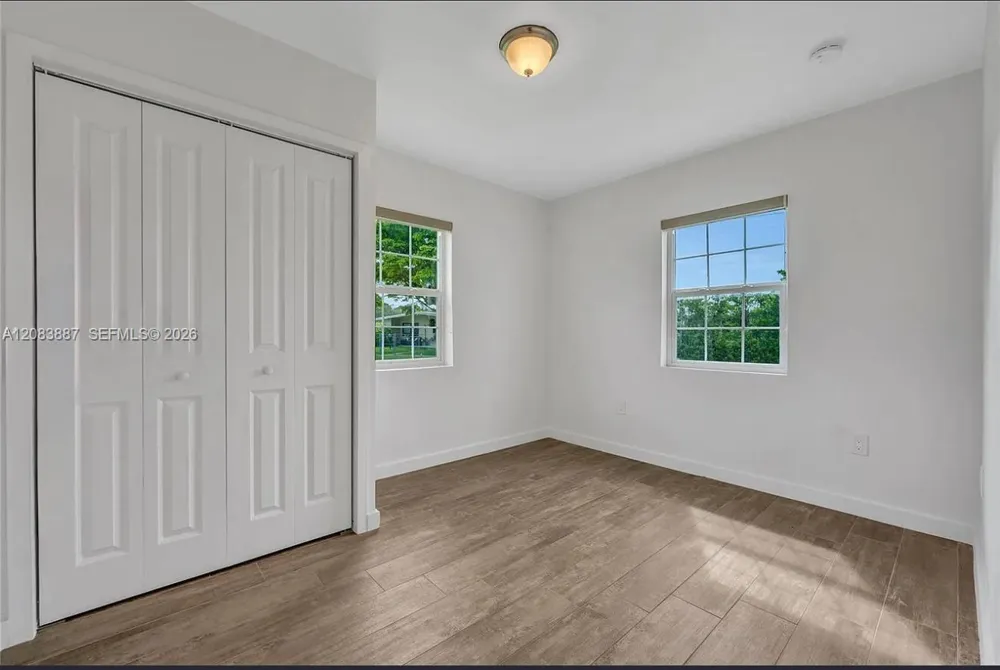 11250 SW 46th St Miami, FL 33165