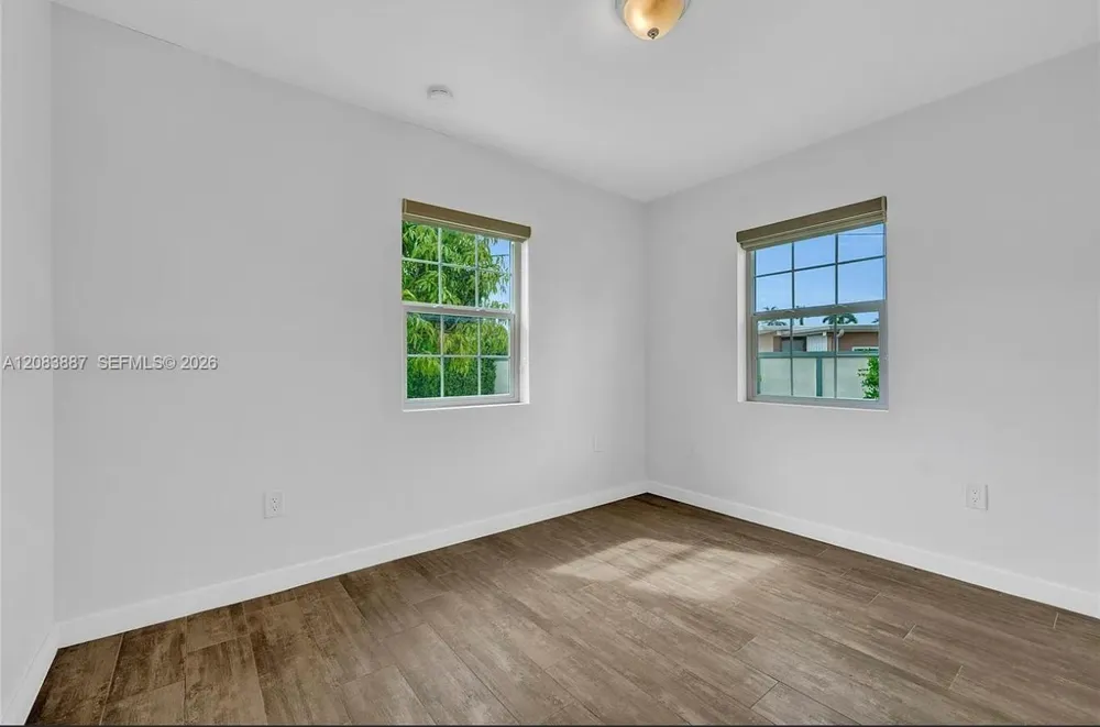 11250 SW 46th St Miami, FL 33165