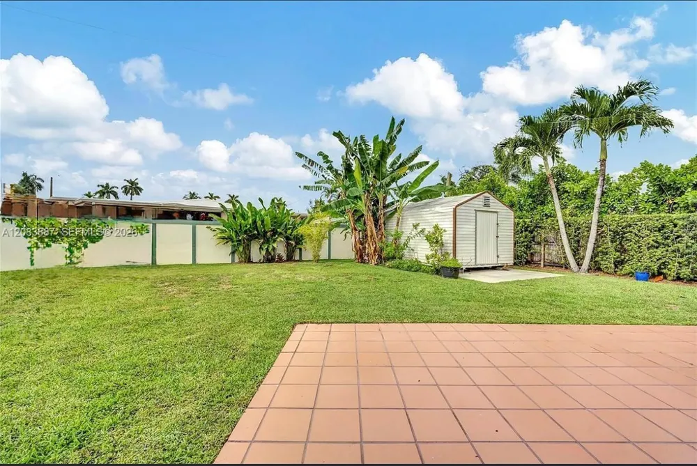 11250 SW 46th St Miami, FL 33165