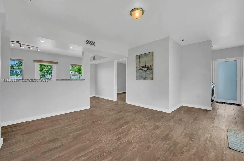 11250 SW 46th St Miami, FL 33165