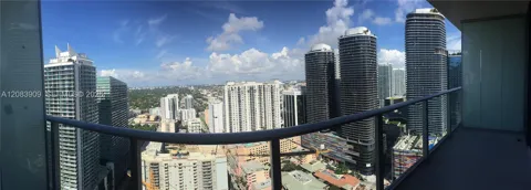 1010 Brickell Ave #2308