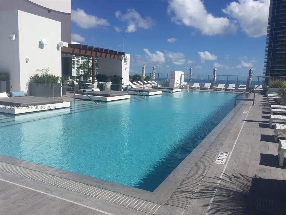 1010 Brickell Ave #2308 Miami, FL 33131