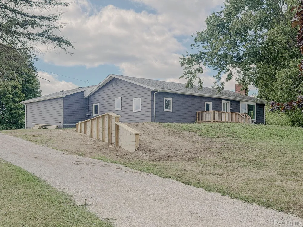 12248 E Atherton Road Davison Township, MI 48423