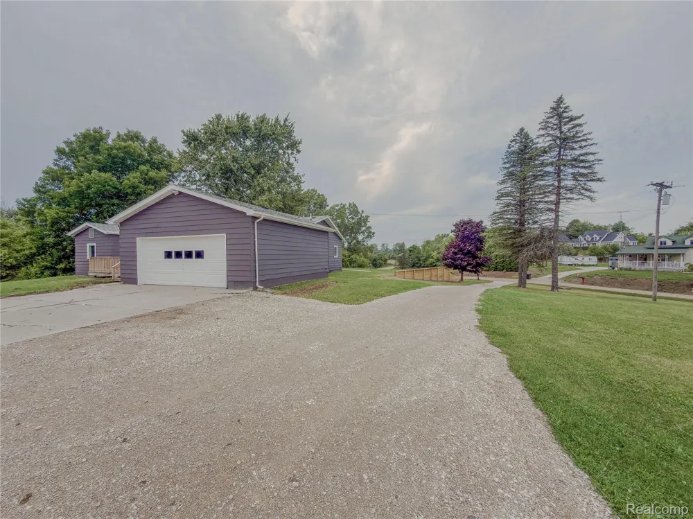 12248 E Atherton Road Davison Township, MI 48423
