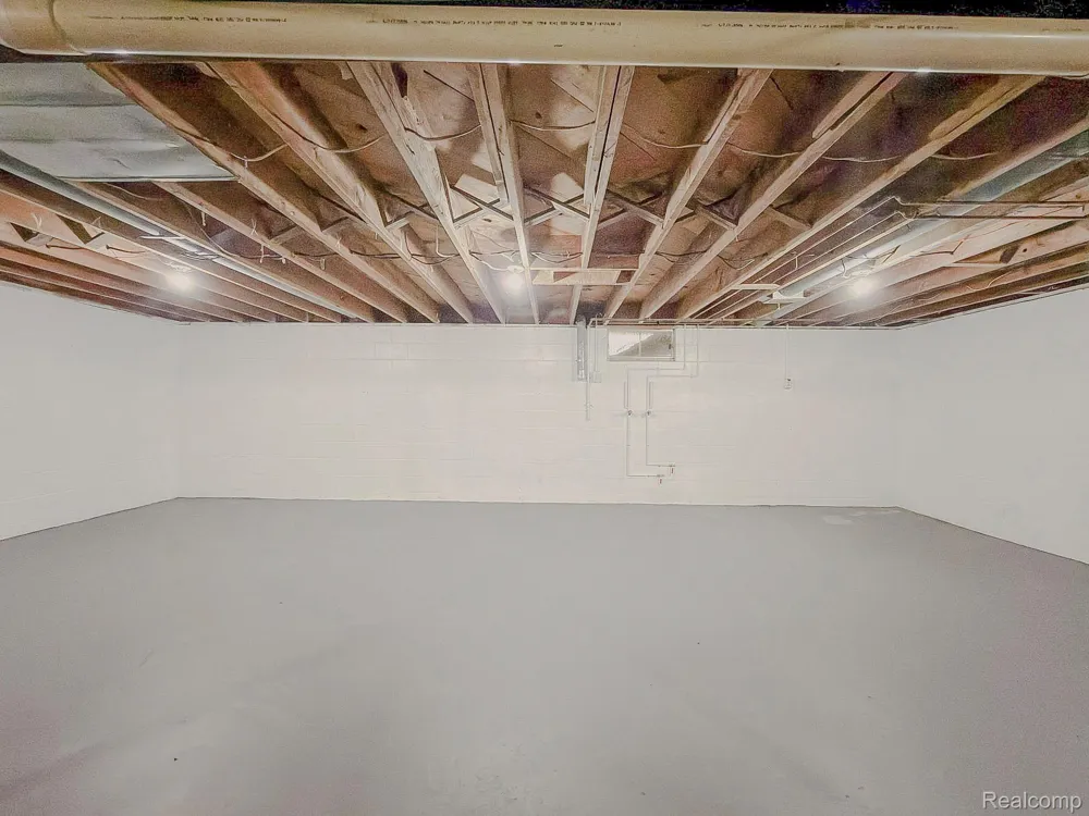 12248 E Atherton Road Davison Township, MI 48423