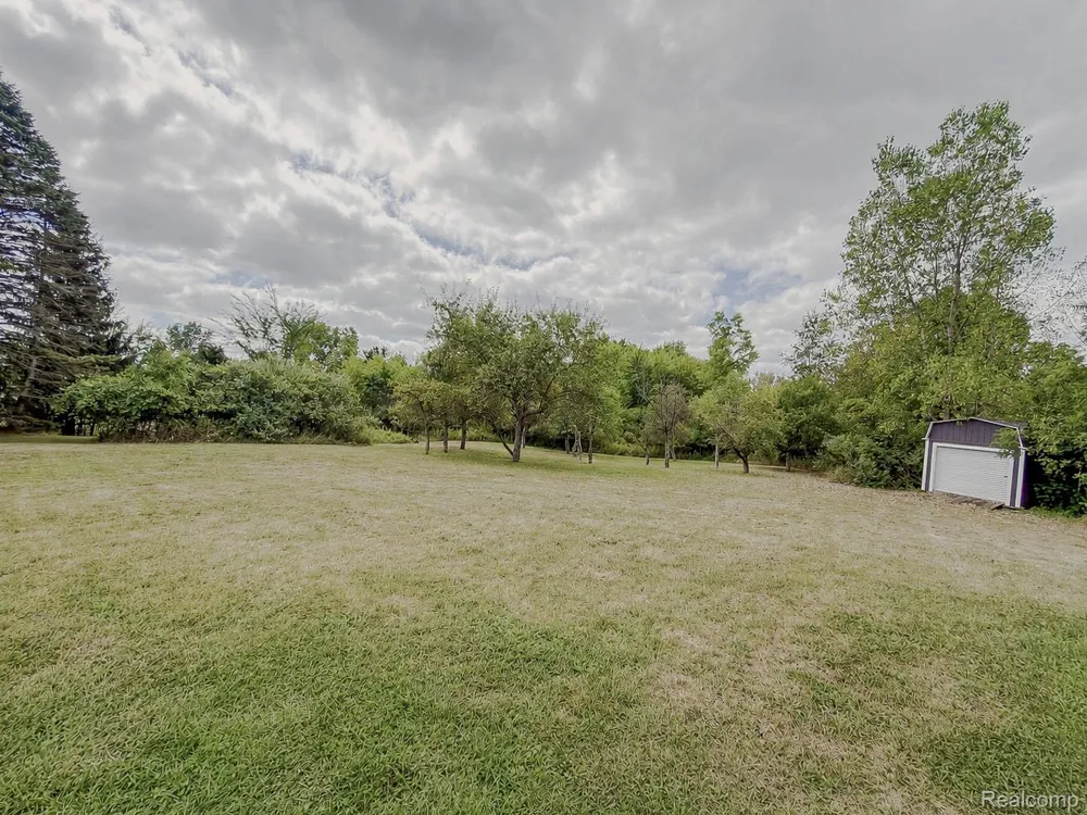 12248 E Atherton Road Davison Township, MI 48423