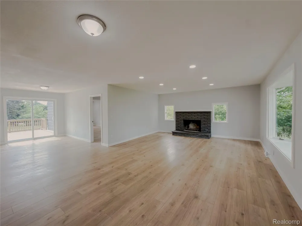 12248 E Atherton Road Davison Township, MI 48423