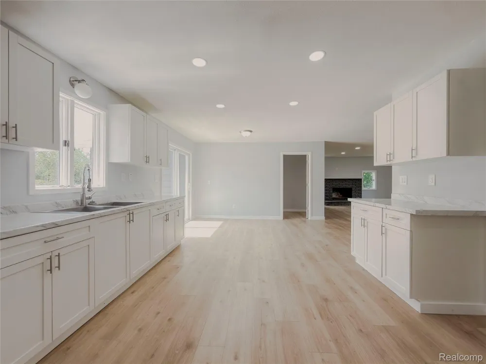 12248 E Atherton Road Davison Township, MI 48423