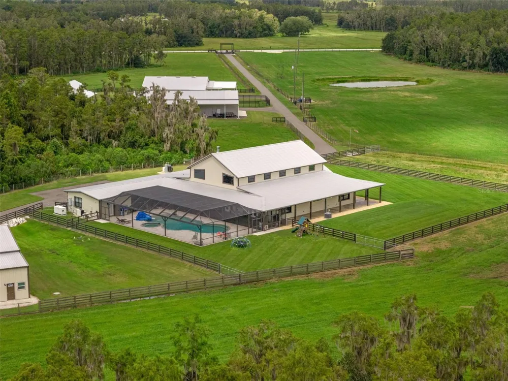 11657 MOORE ROAD Lakeland, FL 33809