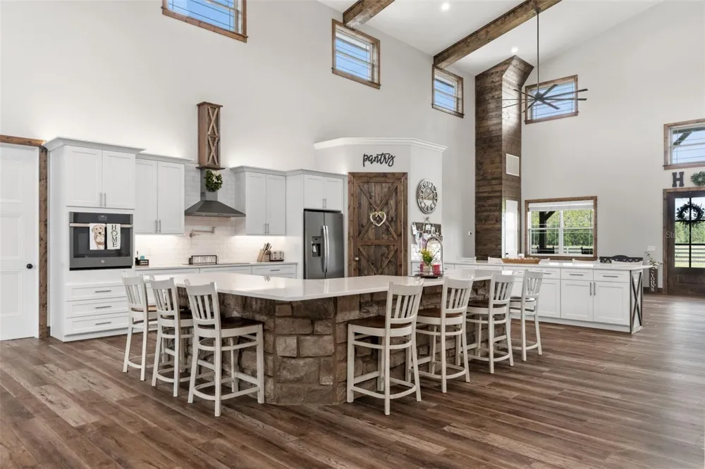 11657 MOORE ROAD Lakeland, FL 33809
