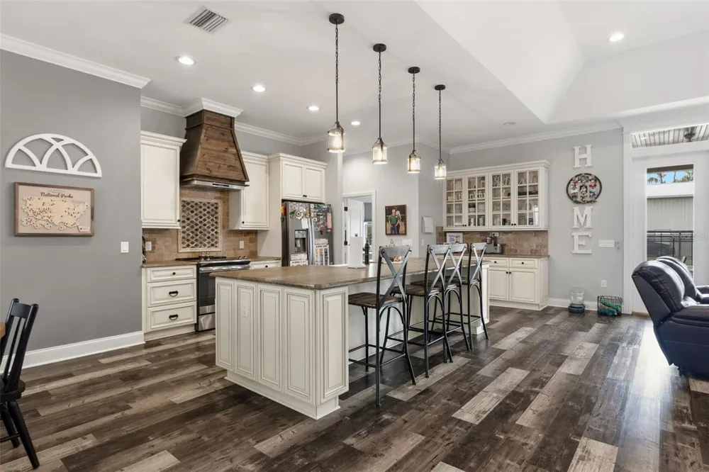 11657 MOORE ROAD Lakeland, FL 33809