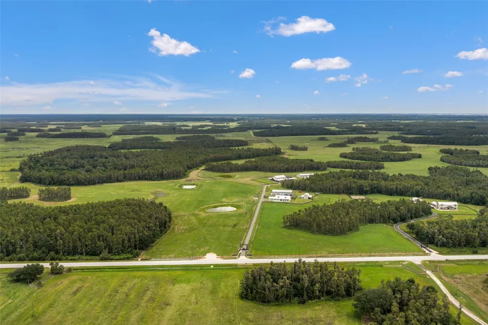 11657 MOORE ROAD Lakeland, FL 33809