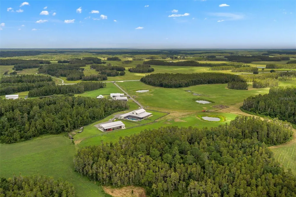 11657 MOORE ROAD Lakeland, FL 33809
