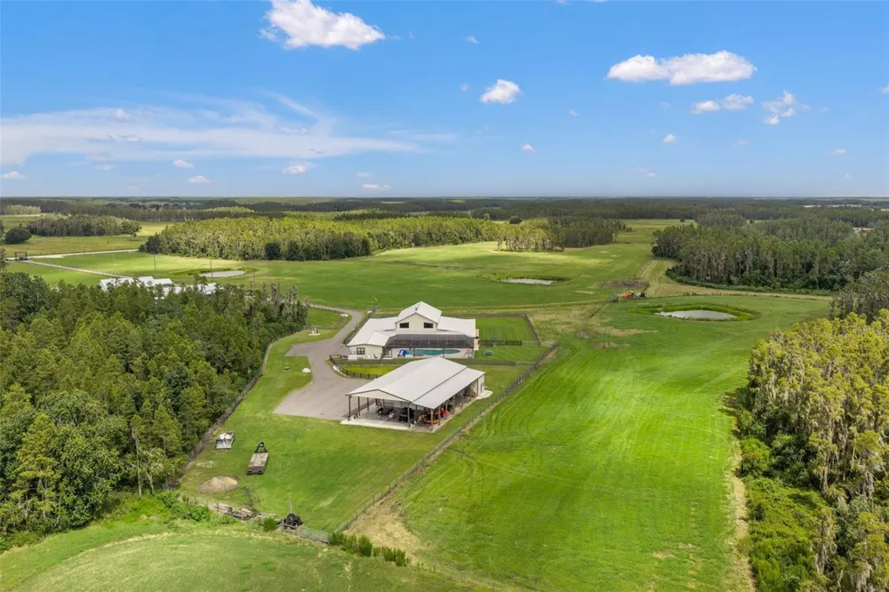 11657 MOORE ROAD Lakeland, FL 33809