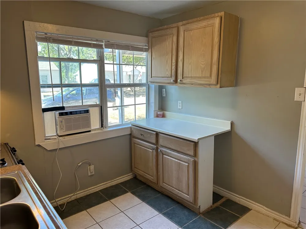 207 Davis #C Bryan, TX 77801
