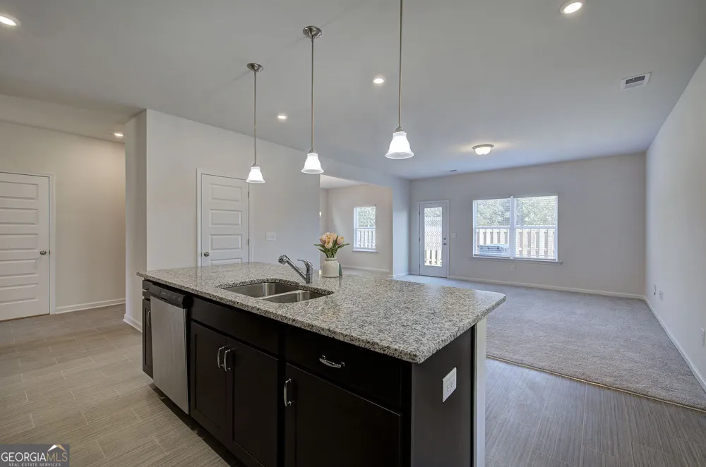 416 PERTH DR Cartersville, GA 30121