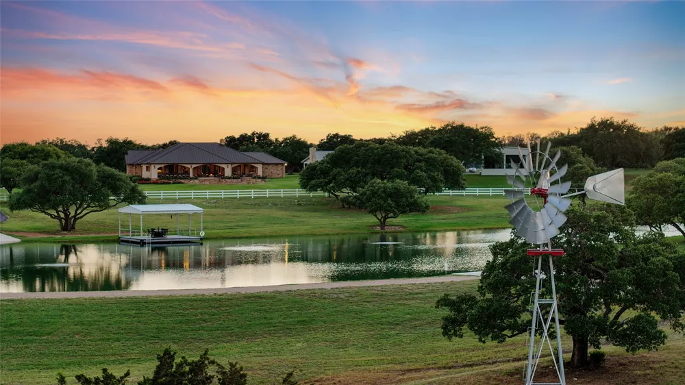6233 CR 340 Burnet, TX 78611
