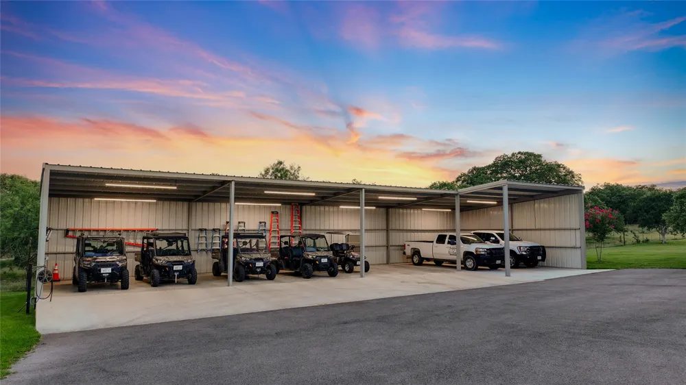 6233 CR 340 Burnet, TX 78611