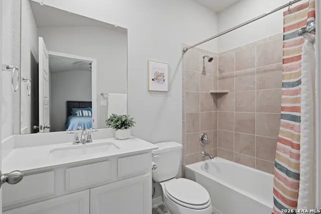 26071 Scenic Crest Blvd Boerne, TX 78006