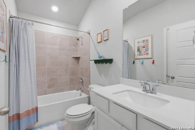 26071 Scenic Crest Blvd Boerne, TX 78006