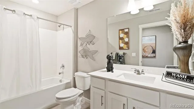4077 Emerald Lake Drive Brighton, CO 80601