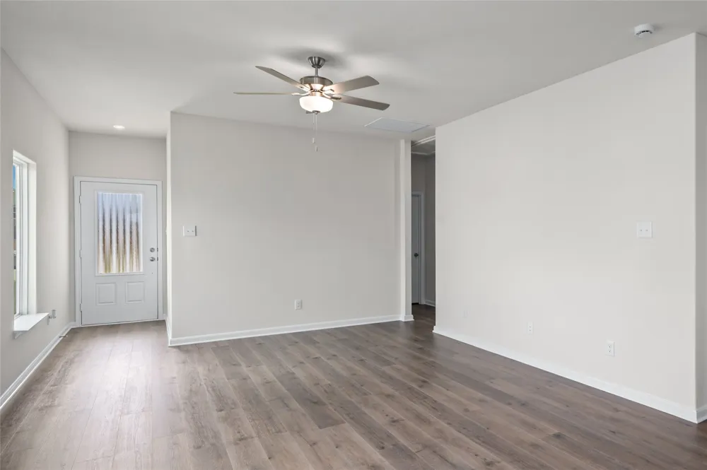 1823 Renaissance Drive Crandall, TX 75114