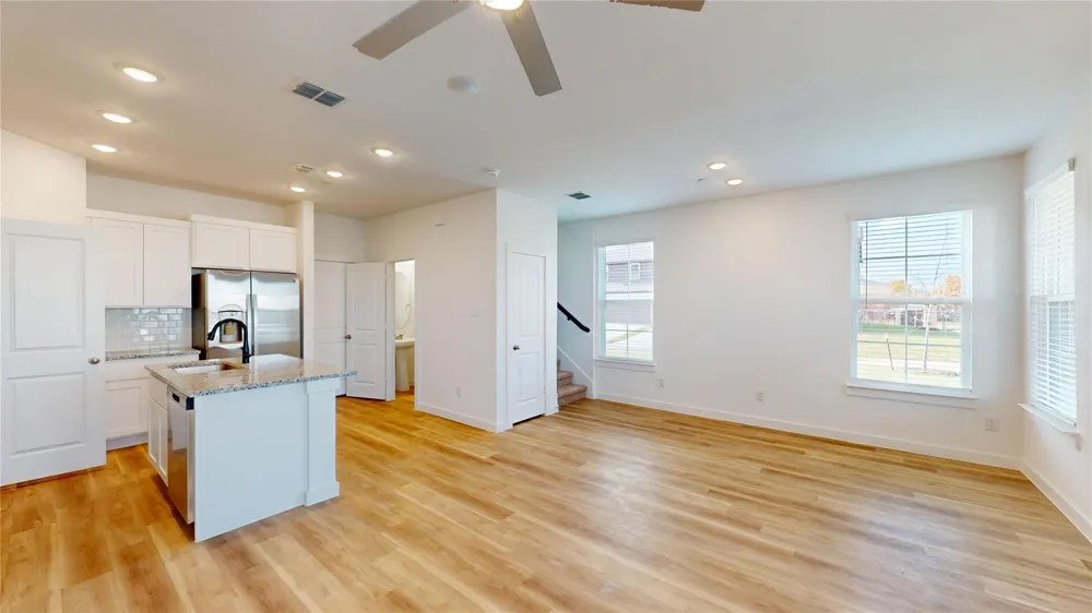 4125 Floyd Alley Grand Prairie, TX 75052