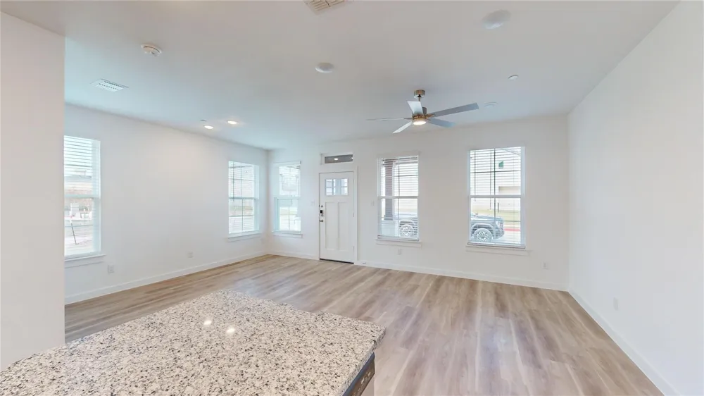4125 Floyd Alley Grand Prairie, TX 75052