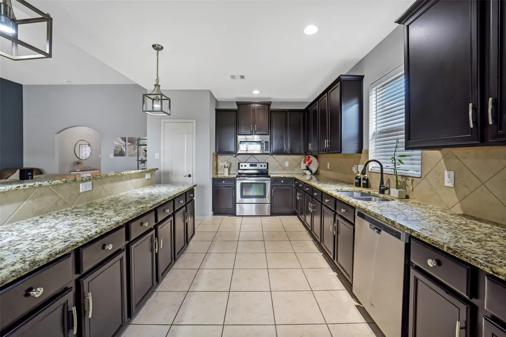 20611 Silver Tea Avenue Hockley, TX 77447