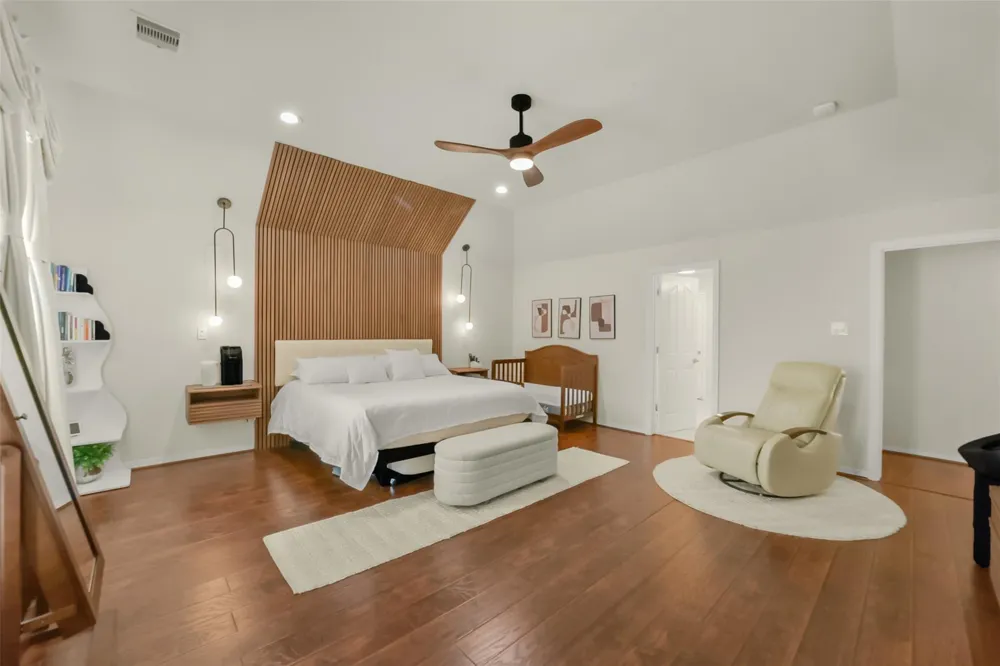 7539 S Linpar Court Houston, TX 77040