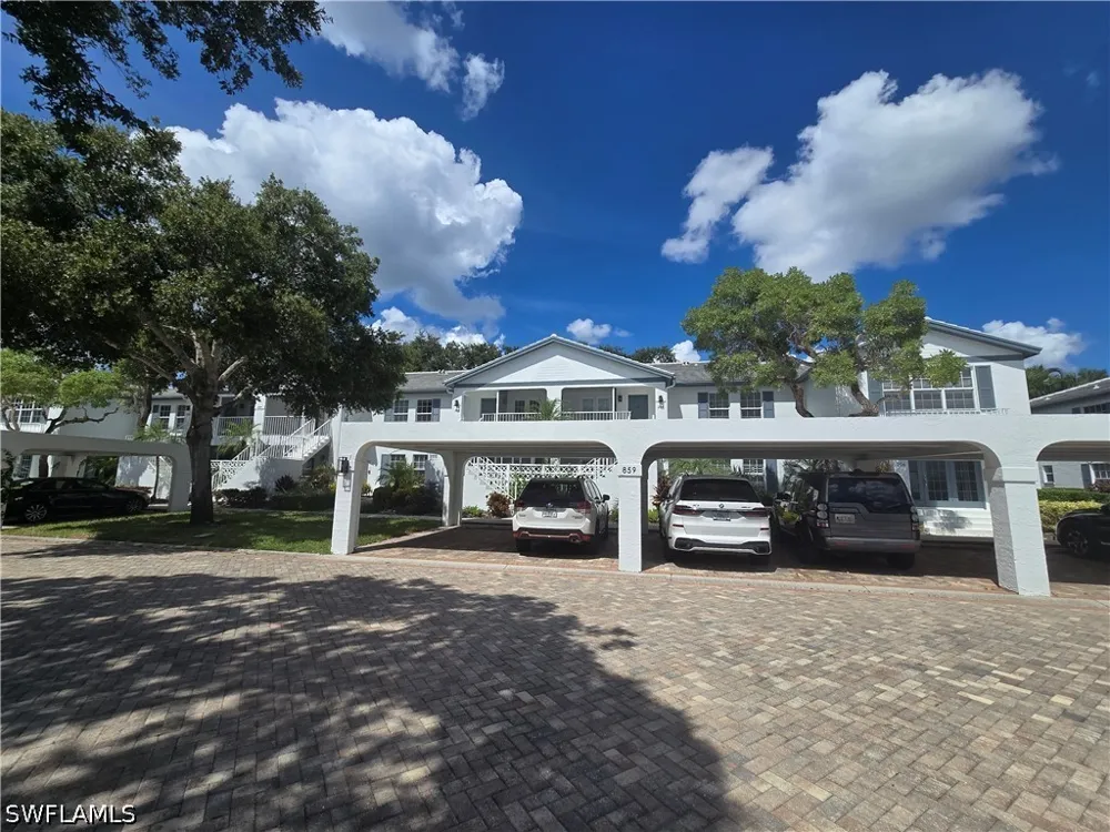 Tanbark Drive #204 Naples, FL 34108