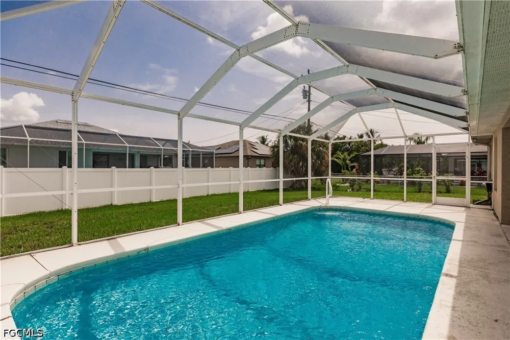 SW 30th Terrace Cape Coral, FL 33914