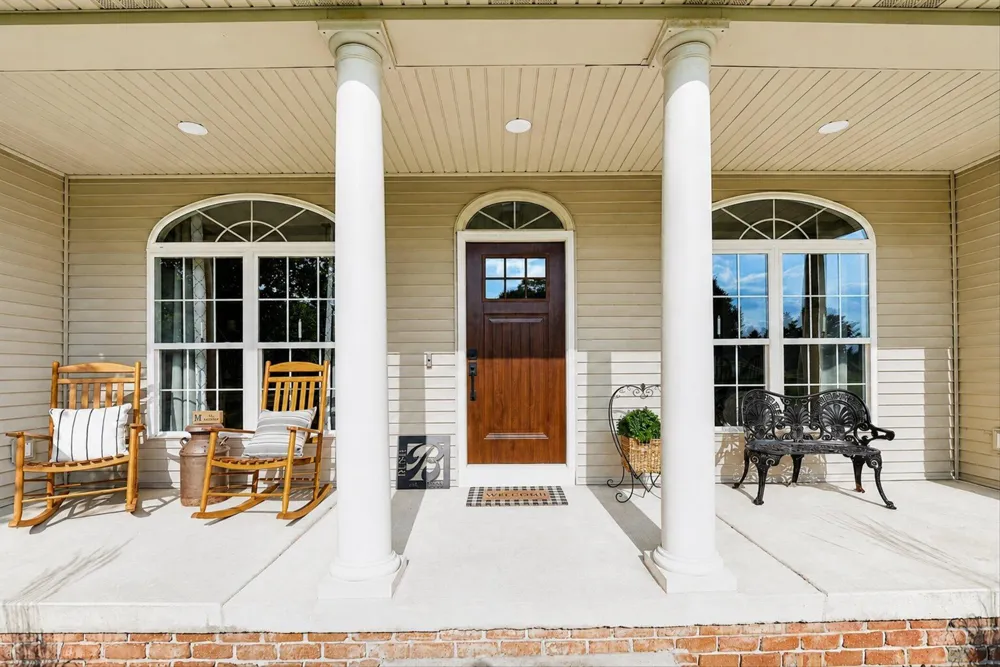 8536 Carriage Lane Portland, MI 48875