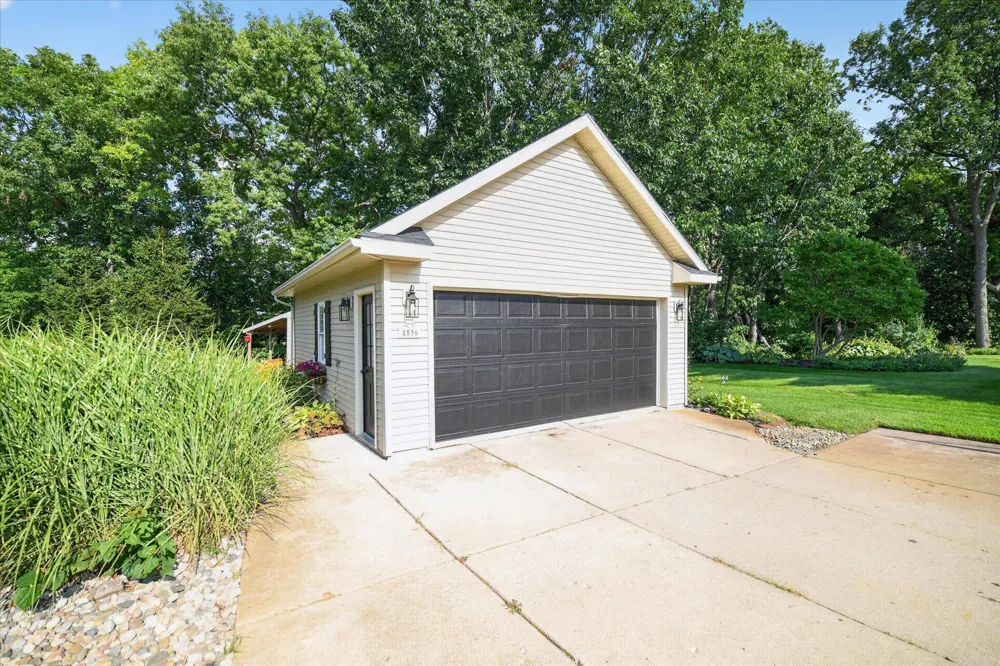 8536 Carriage Lane Portland, MI 48875