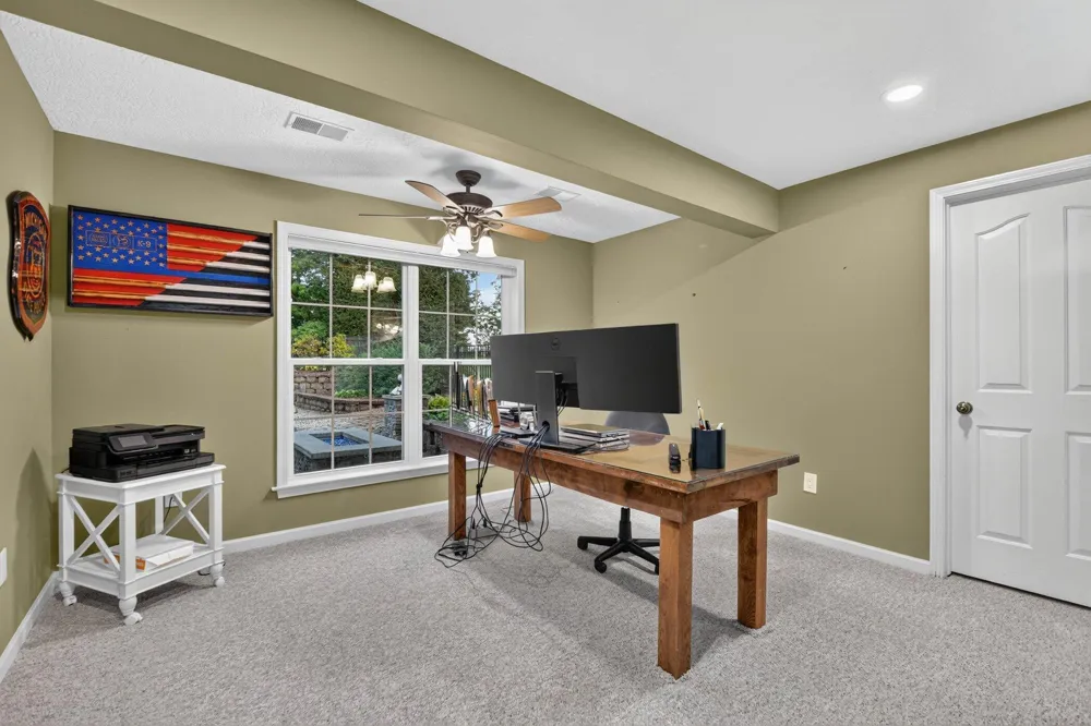8536 Carriage Lane Portland, MI 48875
