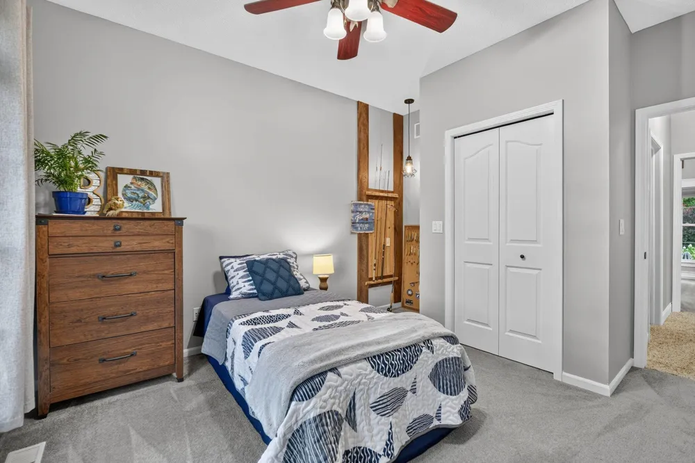 8536 Carriage Lane Portland, MI 48875